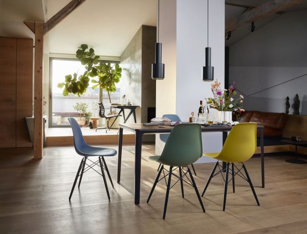 Vitra - Eames Plastic Chair DSW